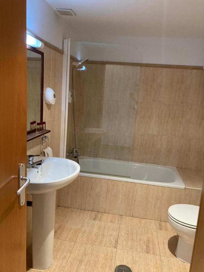Apartamentos Aldea Del Puente Cangas de Onis Bagian luar foto