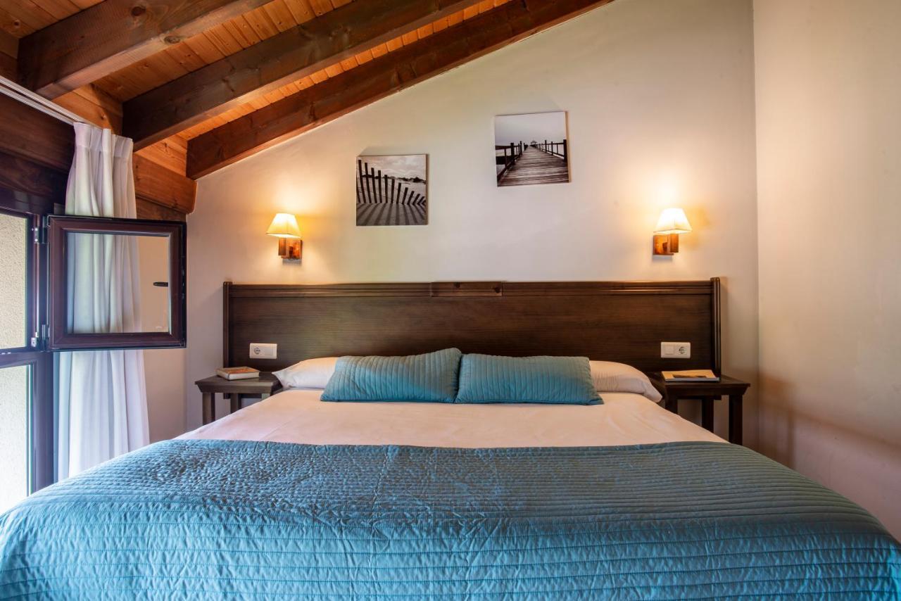 Apartamentos Aldea Del Puente Cangas de Onis Bagian luar foto