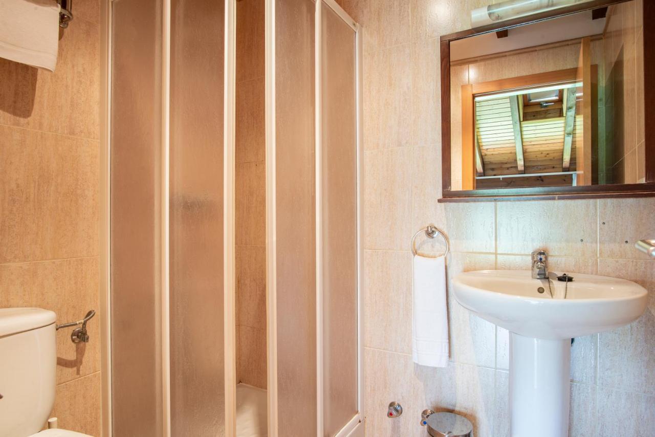 Apartamentos Aldea Del Puente Cangas de Onis Bagian luar foto