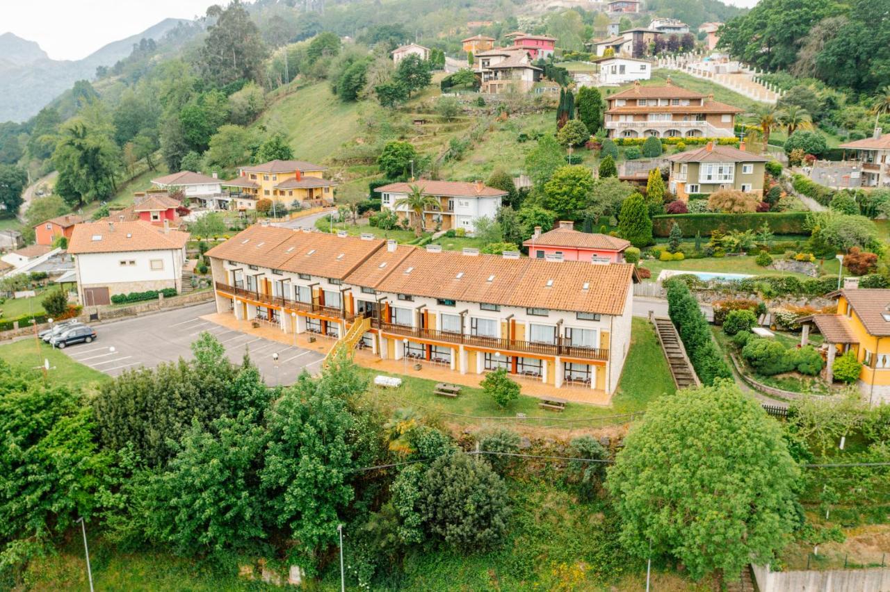Apartamentos Aldea Del Puente Cangas de Onis Bagian luar foto