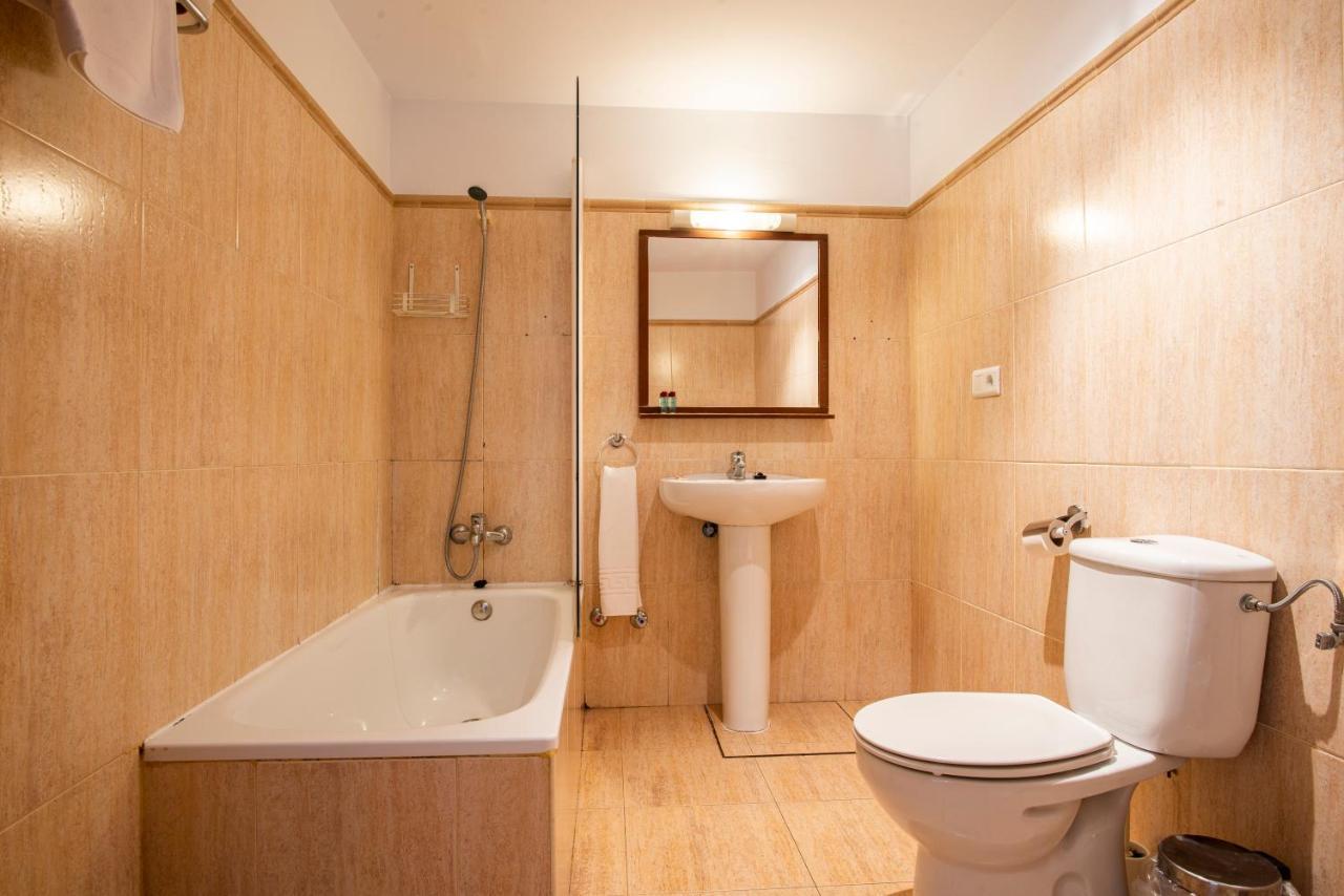 Apartamentos Aldea Del Puente Cangas de Onis Bagian luar foto